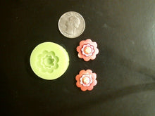 Load image into Gallery viewer, Silicone Mold Flower Daisy used with wax, Candle, gypsum, resin, hot glue, soap, clay, concrete, metal