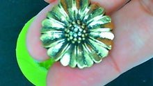 Load image into Gallery viewer, Silicone Mold elegant daisy Sun Flower cabochon Medallion button pin jewelry used with wax, gypsum, resin, hot glue, soap, clay, metal