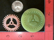 Load image into Gallery viewer, Silicone Mold Flower Daisy used with wax, Candle, gypsum, resin, hot glue, soap, clay, concrete, metal