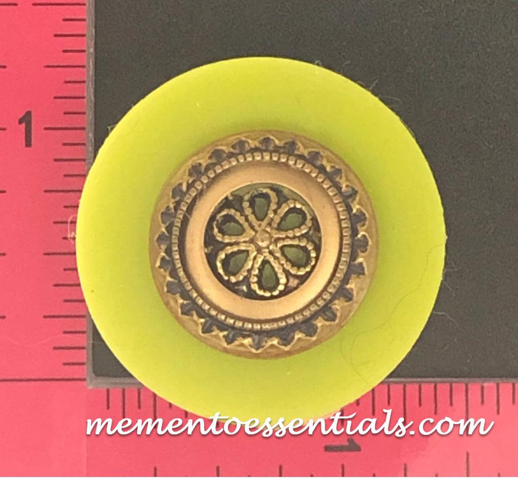 Silicone Mold elegant daisy Sun Flower cabochon Medallion button pin jewelry used with wax, gypsum, resin, hot glue, soap, clay, metal
